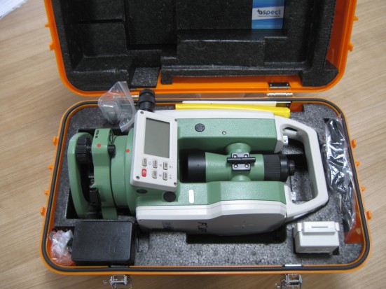 Электронный теодолит LP405 (FOIF) точность 5&quot;, лазерный целеуказатель