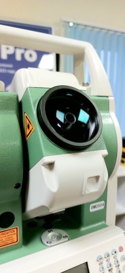 Тахеометр FOIF RTS362 (R1000, 2&quot;)