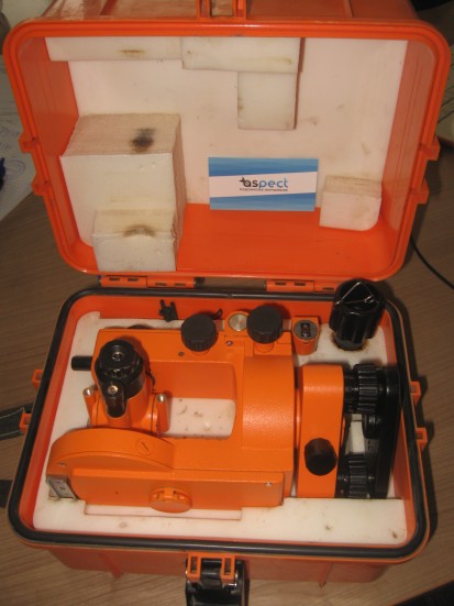 Оптический теодолит УОМЗ 4T30П