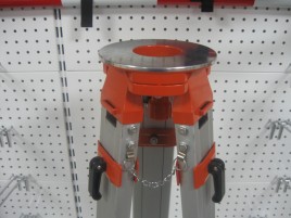 Штатив алюминиевый ASP60 (круглая головка, крепления винты и зажимы)