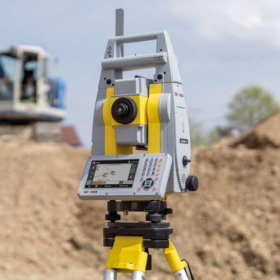 Тахеометр Geomax Zoom 95