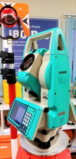 Тахеометр Ruide RIS 2 (СКО 2&quot;, до 1000 м без отражателя, USB)