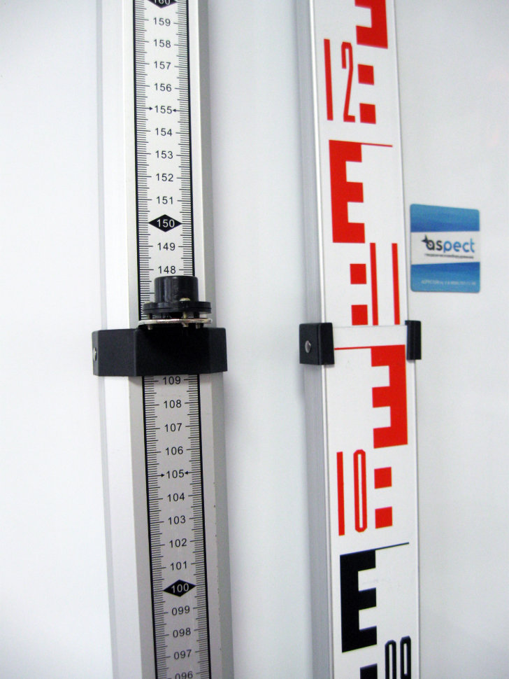 TC2-44A (4м) рейка нивелирная телескопическая