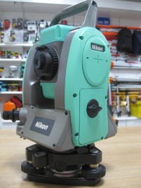 Тахеометр Nikon Nivo 5M бу