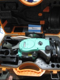 Тахеометр Nikon Nivo 5M бу