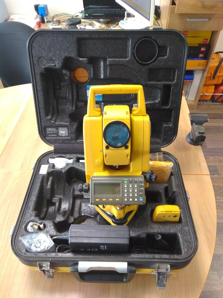 Тахеометр Topcon GPT-3105N бу