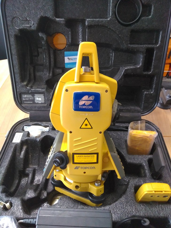 Тахеометр Topcon GPT-3105N бу