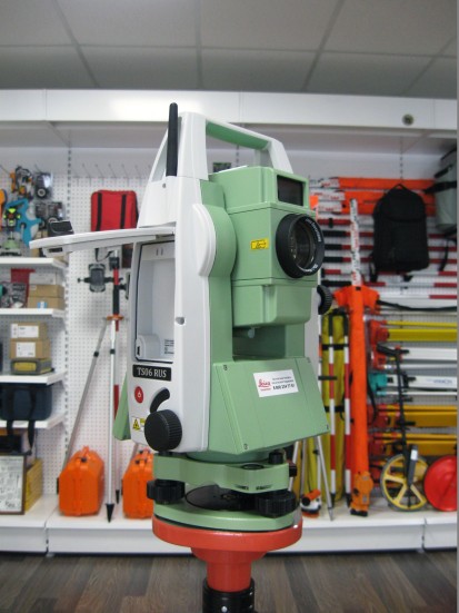 Тахеометр Leica TS06plus R1000 1&quot;