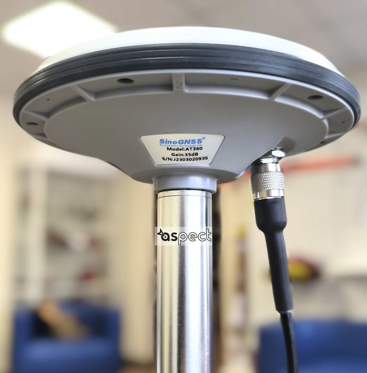 GNSS антенна AT360 купить по цене 35 000 руб. в компании Аспект геомагазин